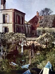 Kirkegård i Charleville øst for Reims under slaget ved Marne øst for Paris, september 1914 (autokrom)